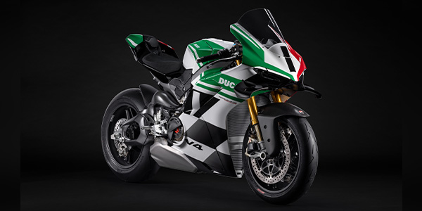 ducati-panigale-v4-tricolore